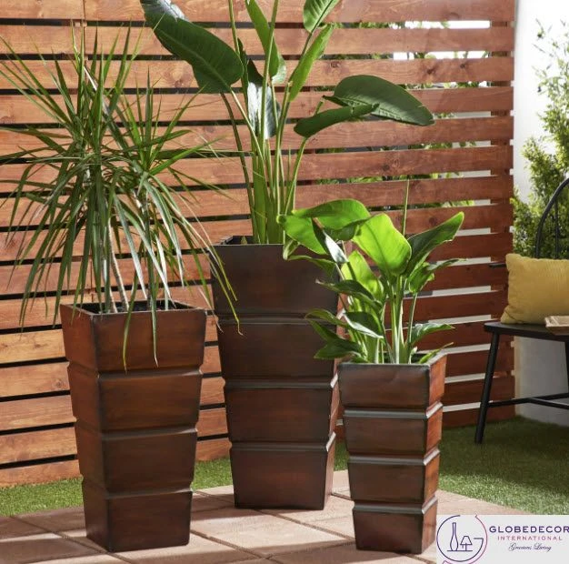 Contemporary Metal Planters for Elegant Gardens & Patios: A Guide by GLOBEDECOR