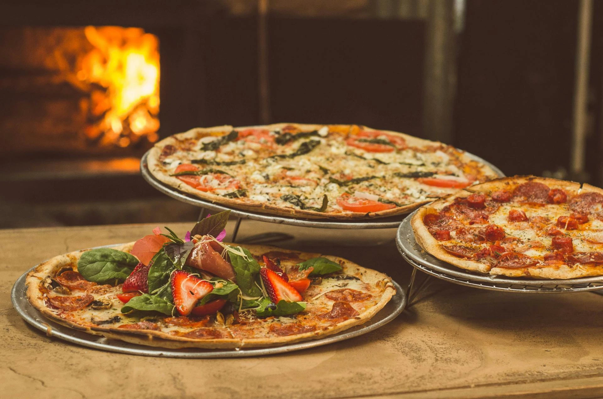 Key Factors to Consider When Choosing Pizza Cart Hire