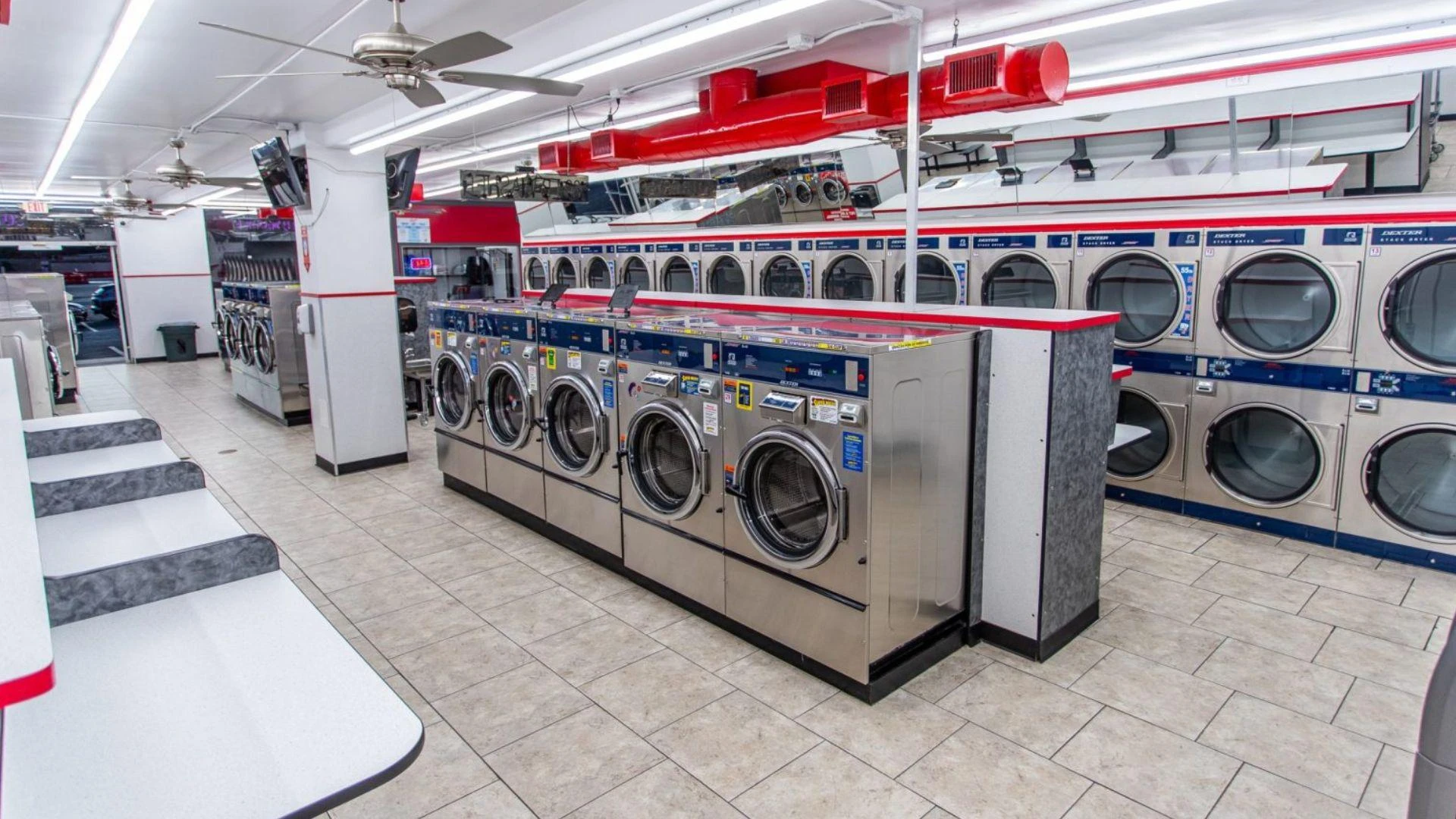 Looking for a Reliable Laundry Service in Tucson? Here’s What to Know