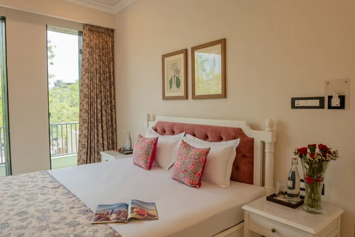 Experience Royal Comfort at Burad Vilas 1911- Your Best Family Villa in Jaipur