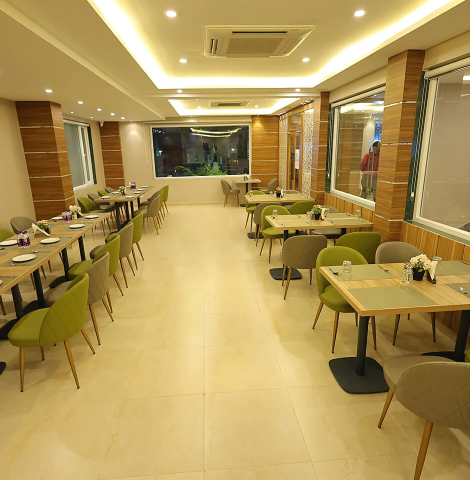 Hotel near Patna Junction – Convenient Stay at Sharda Residency