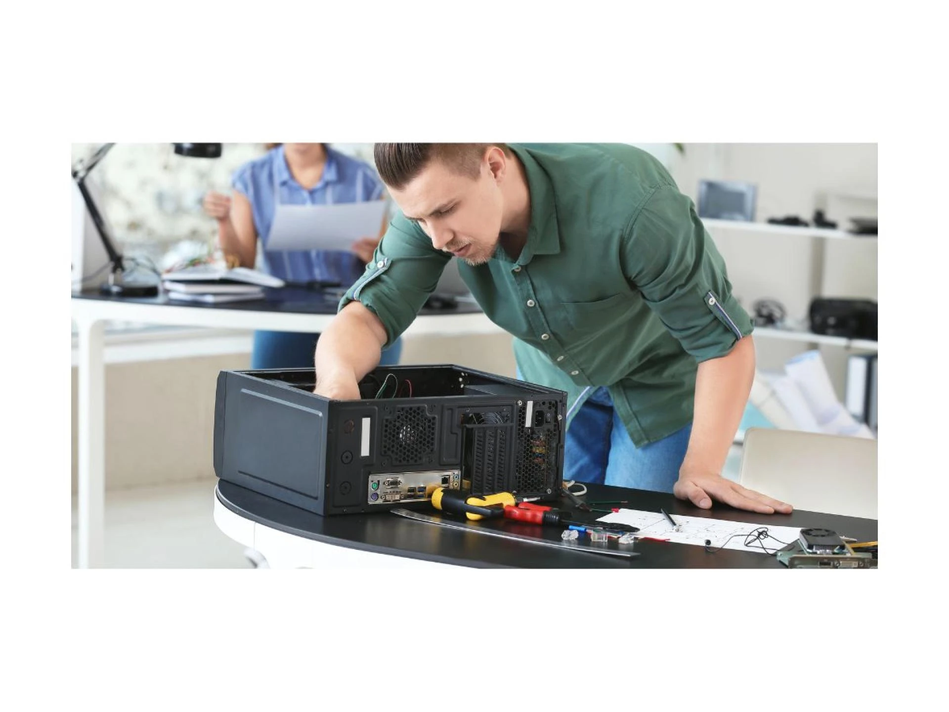 Simple Habits and Expert Repairs for Every Gadget Owner