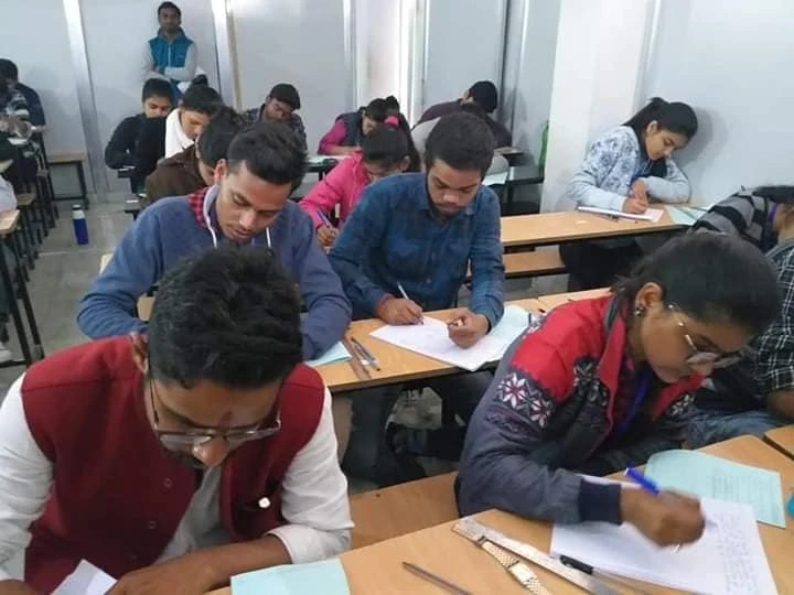 Best Commerce Coaching in Prayagraj: Navigating Your Success in 2026