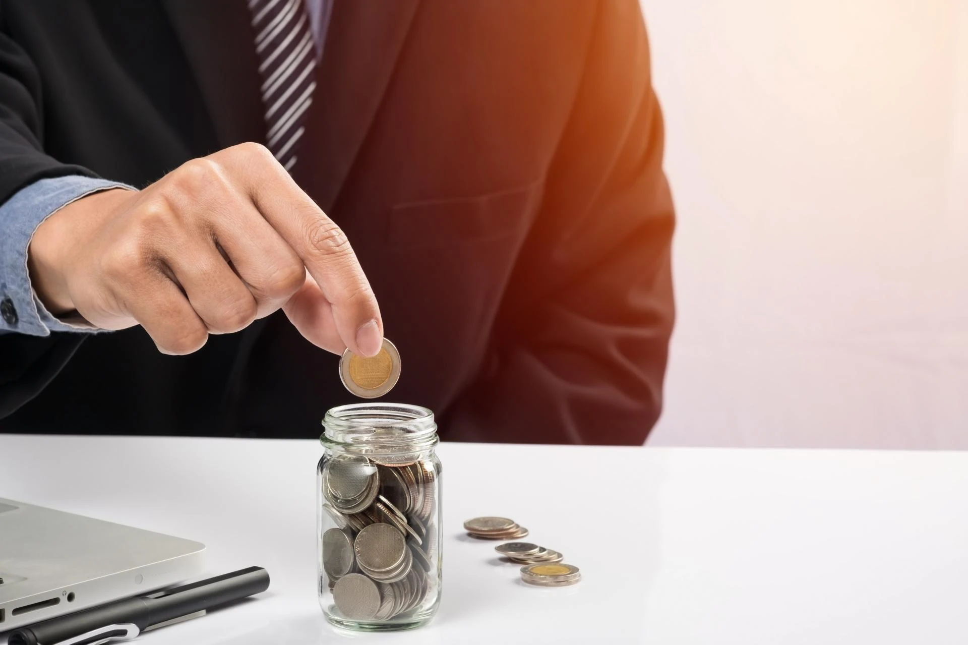 How a Loan Direct Lender Simplifies the Online Loan Process