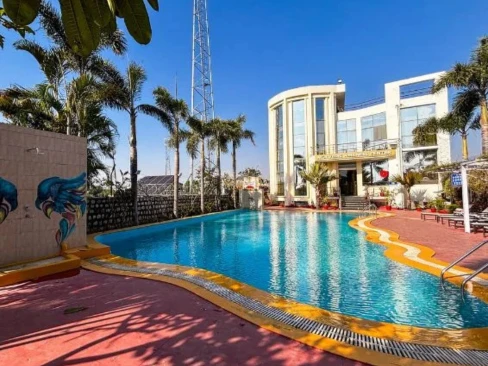 Best Hotel Near Ganga in Rishikesh for Spiritual & Luxury Travelers