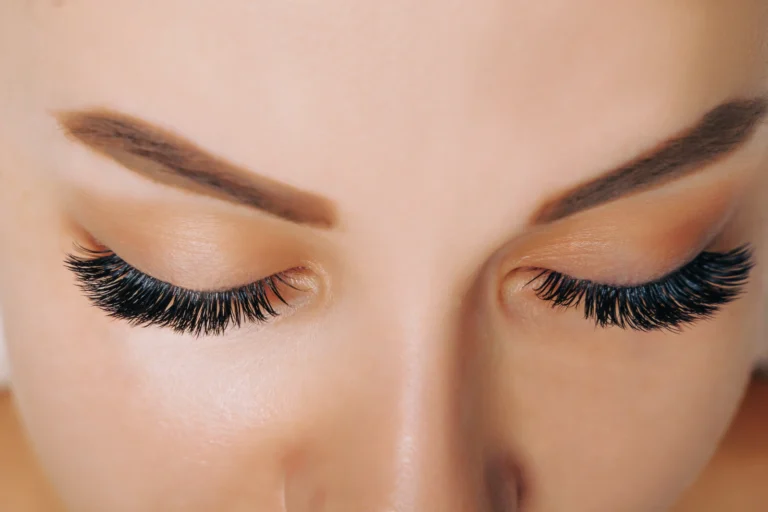 The Ultimate Guide to Eyelash Extensions Hampton and Modern Brow Treatments