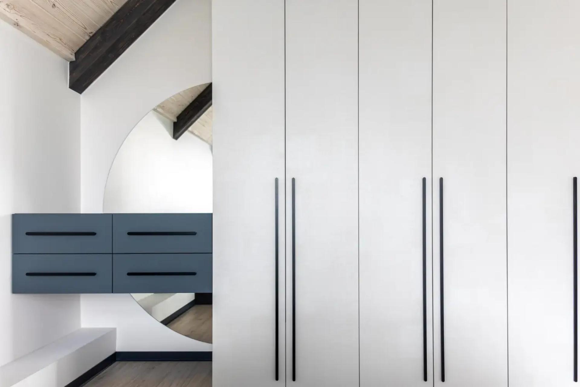 Modern Wardrobe Design: Smart Storage Furniture in the Dubai Homes of Today