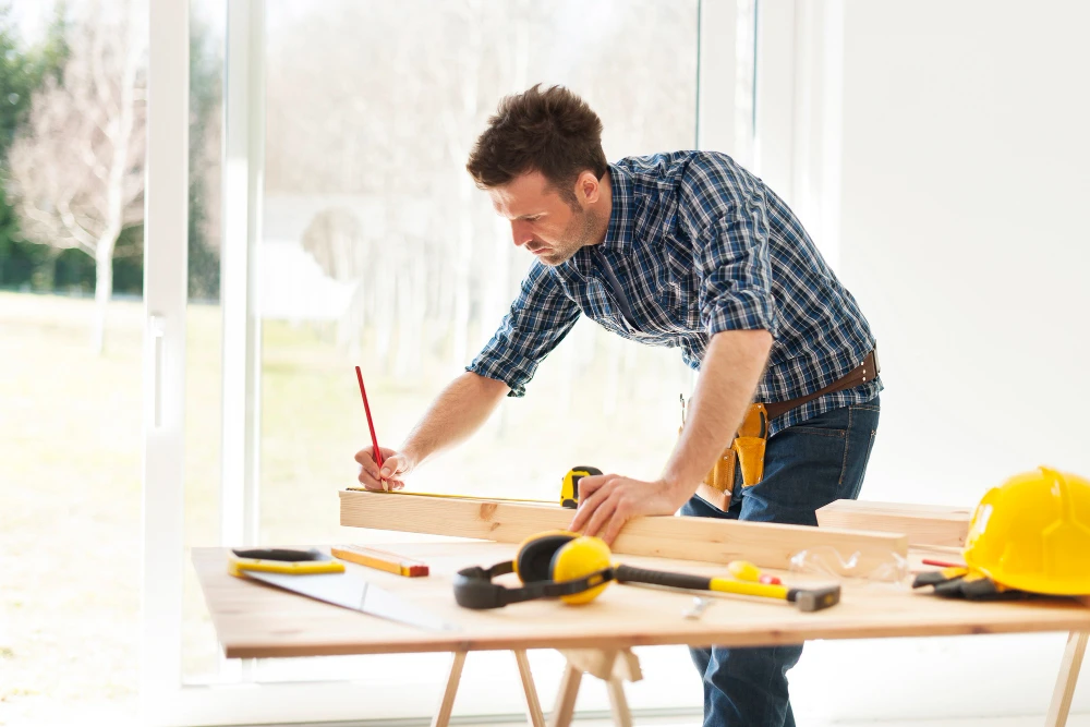 How to Spot Red Flags When Hiring a Home Improvement Contractor