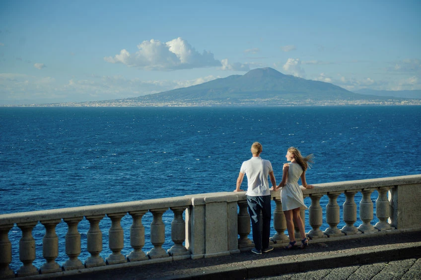 Naples or Florence: Which Italian City Should You Choose for an Unforgettable Tour?
