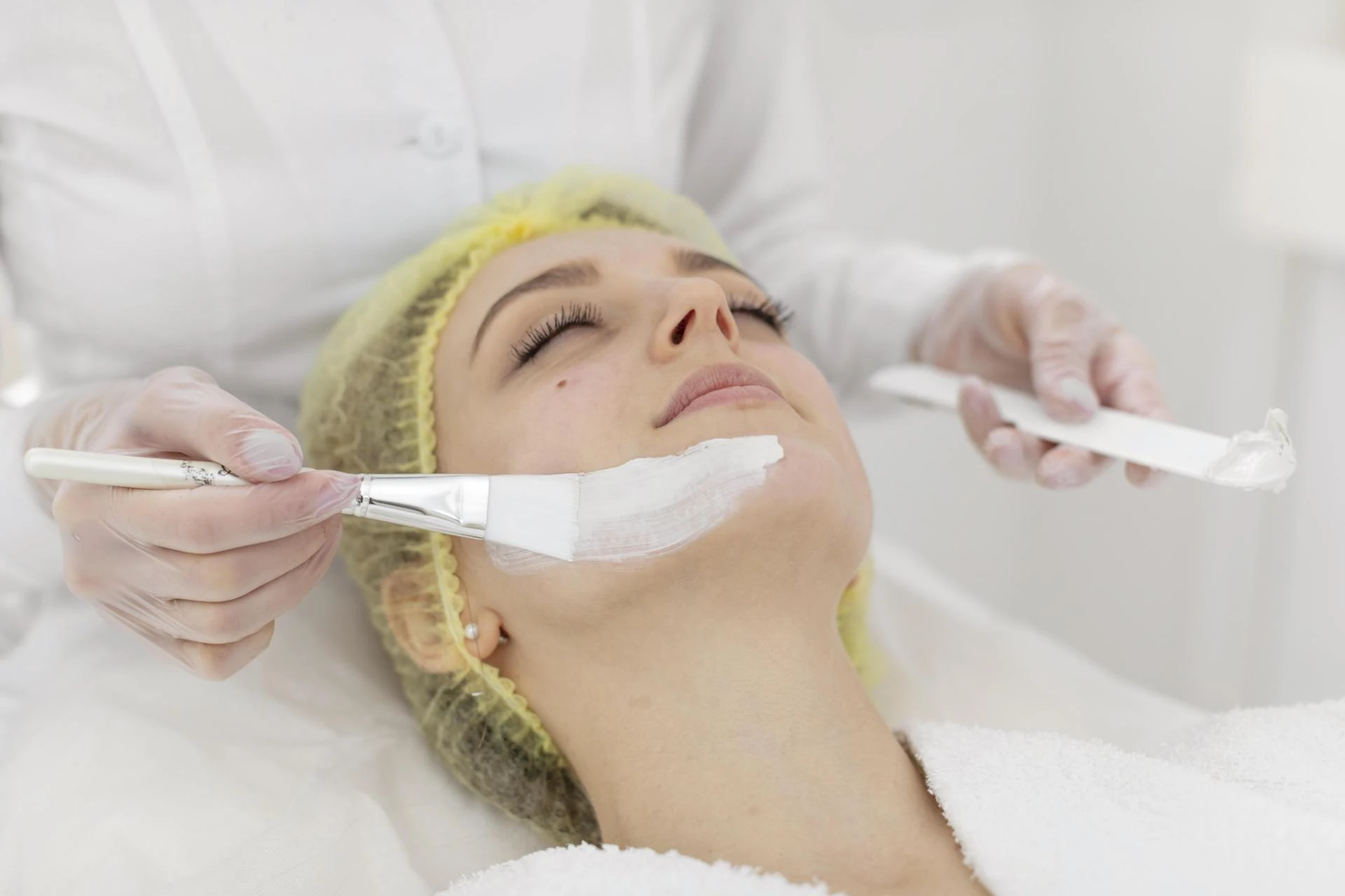Chemical Peel Near Me, IV Drip Therapy & Dermaplaning Guide
