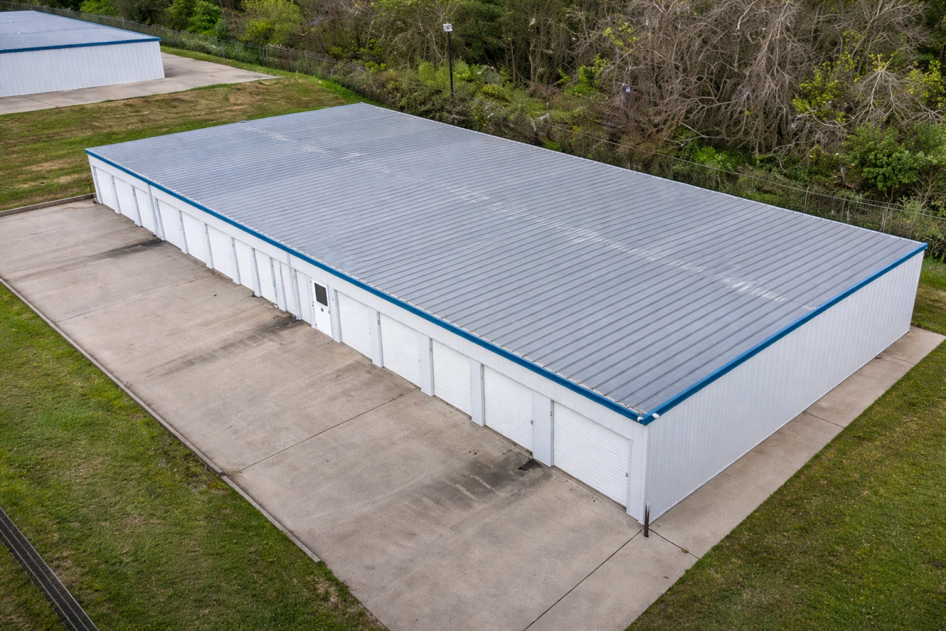 What Vehicle Owners Should Know About Climate-Controlled Vehicle Storage in Livingston