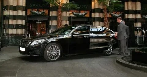 How to Hire a Knowsley Plated Car Without Owning One