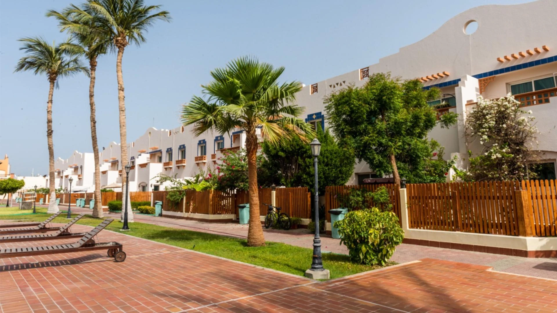 What Makes a Compound Feel Like Home? A Deep Dive into Jeddah’s Family Living