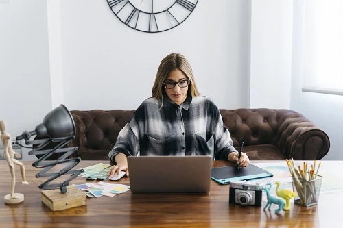 Maximizing Deductions for Canadian Content Creators: Tips That Actually Work