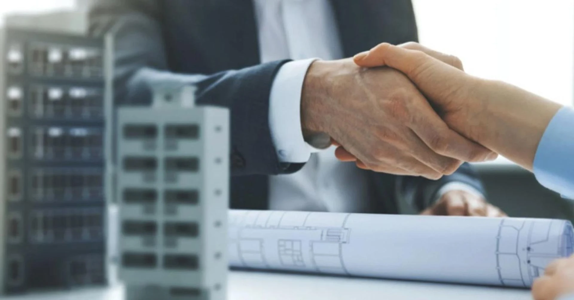 What to Check Before Buying Flats in a Prime City Area