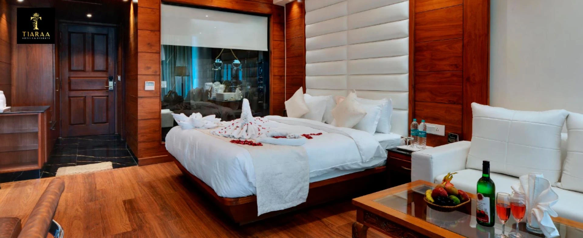 Top Honeymoon Suites for a Romantic Getaway in 2026