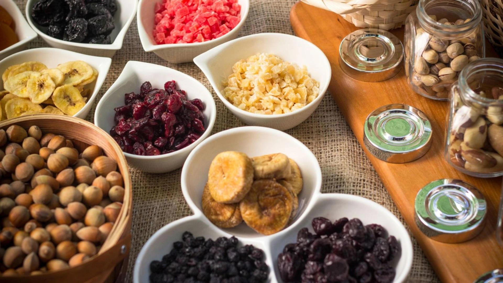 The Strategic Rise of the Trail Mix Buffet in Experiential Dining