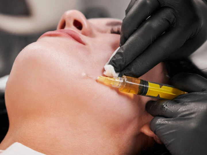 How Does PRP Treatment Work for Early Signs of Aging?