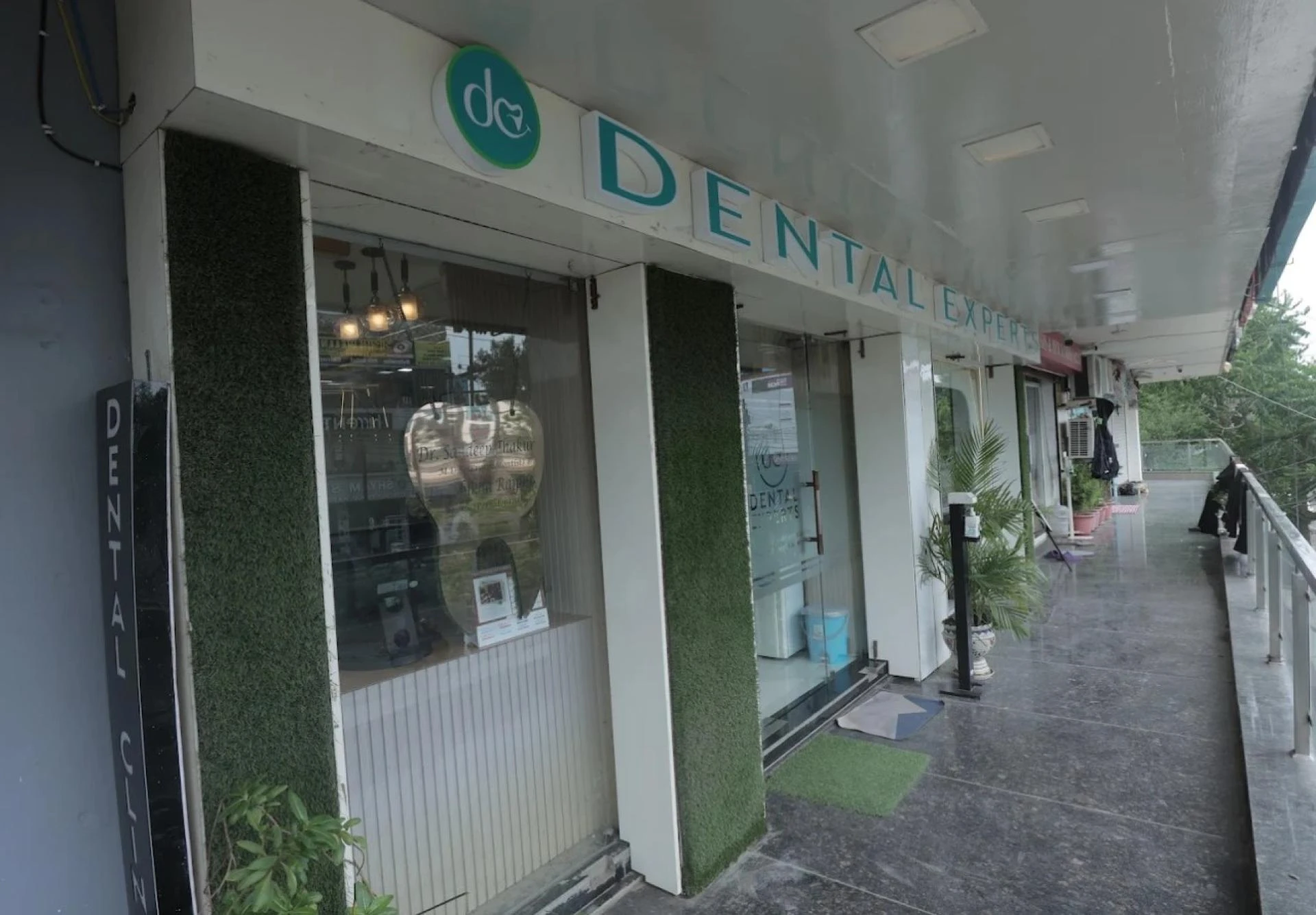 Dental Implant Clinic in Bhopal: Benefits, Procedure, and Recovery Explained