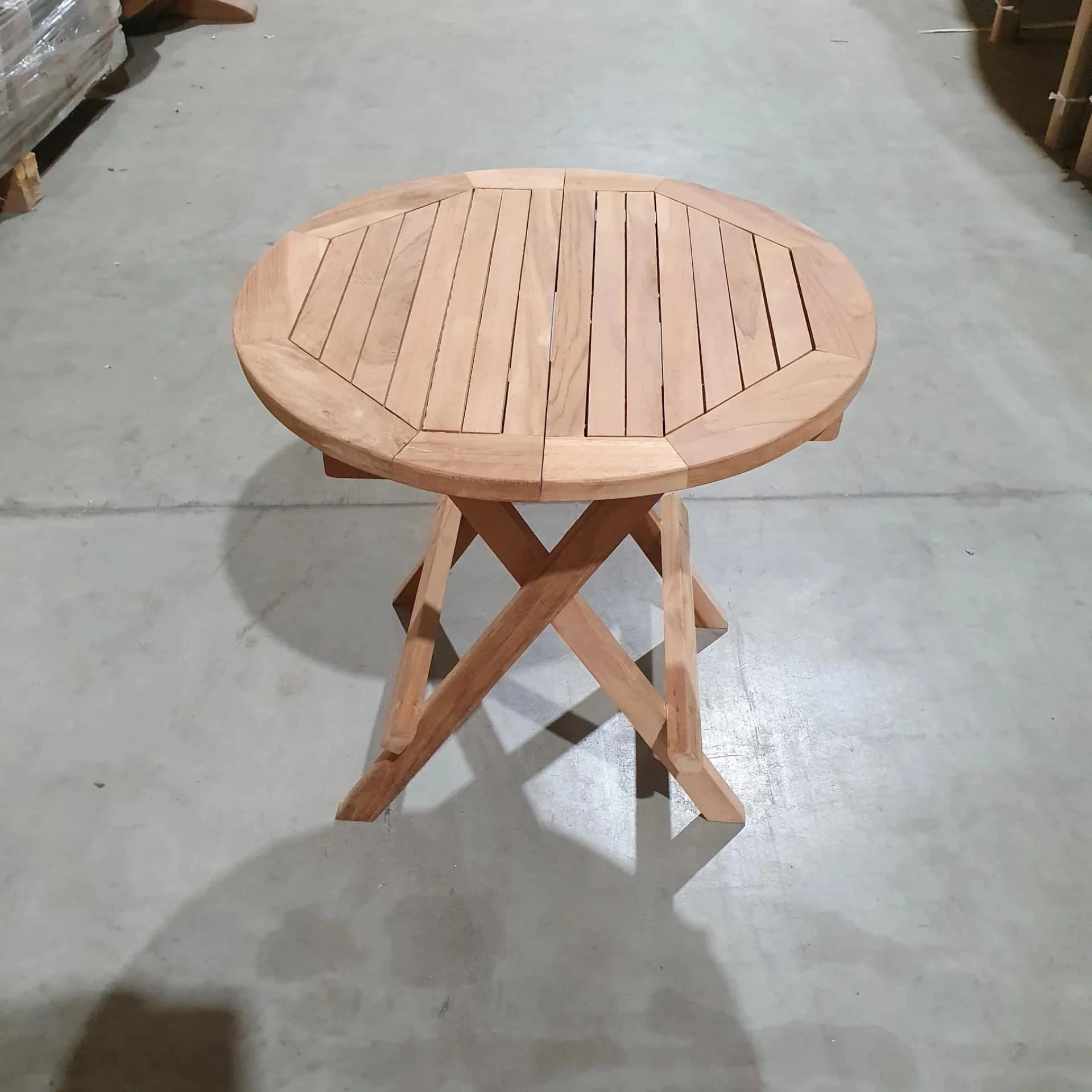 Easy Outdoor Entertaining with a Foldable Picnic Table and Chairs