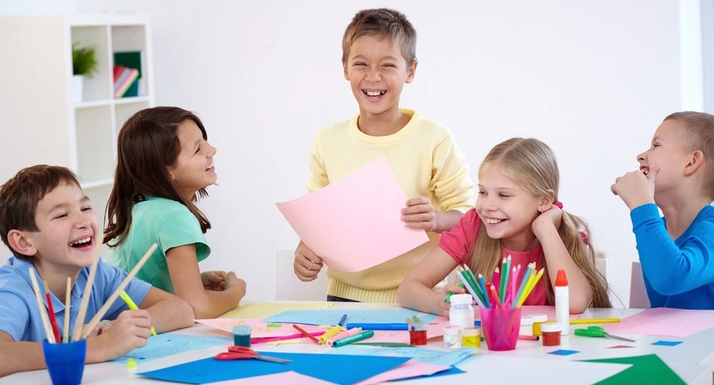 Smart Learning in the Digital Age: A Guide for Parents Exploring School Options