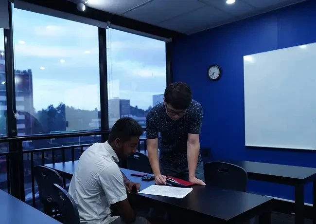 Do UCAT Online Practice Test & HSC Tutoring Programs Follow Current Curriculum?