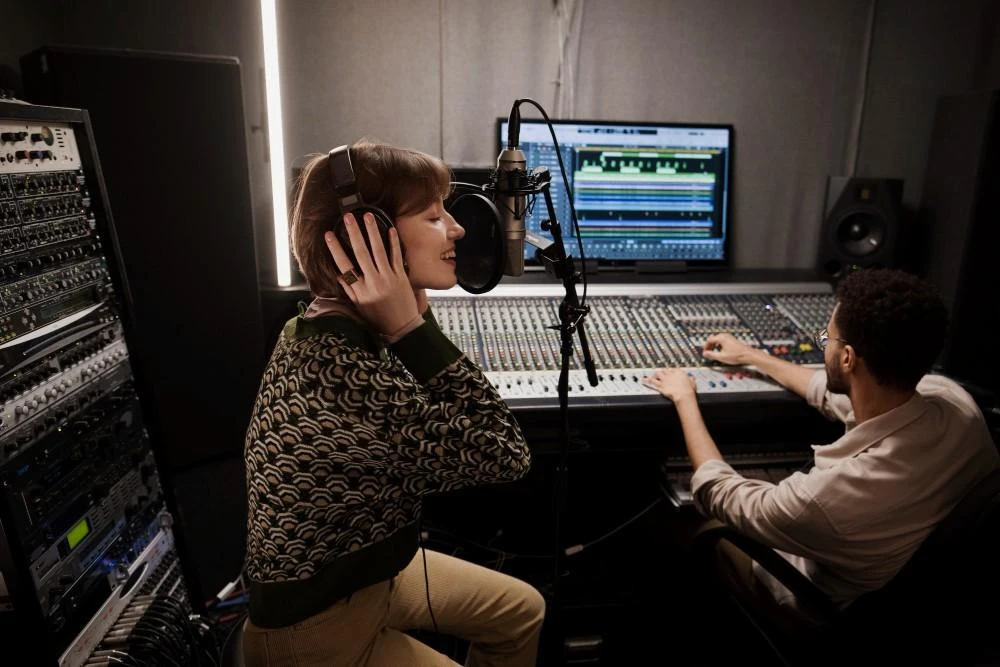 Music Production vs Sound Engineering: Which Career Path Is Right for You?