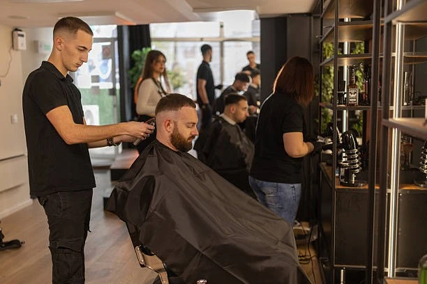 G Majesty Unisex Salon: Christchurch’s Leading Destination for Modern Hair, Beauty, and Grooming Excellence
