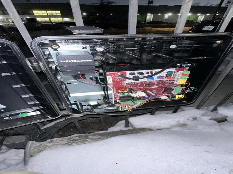 Top Signs You Need Garage Door Repair in Arlington VA Immediately