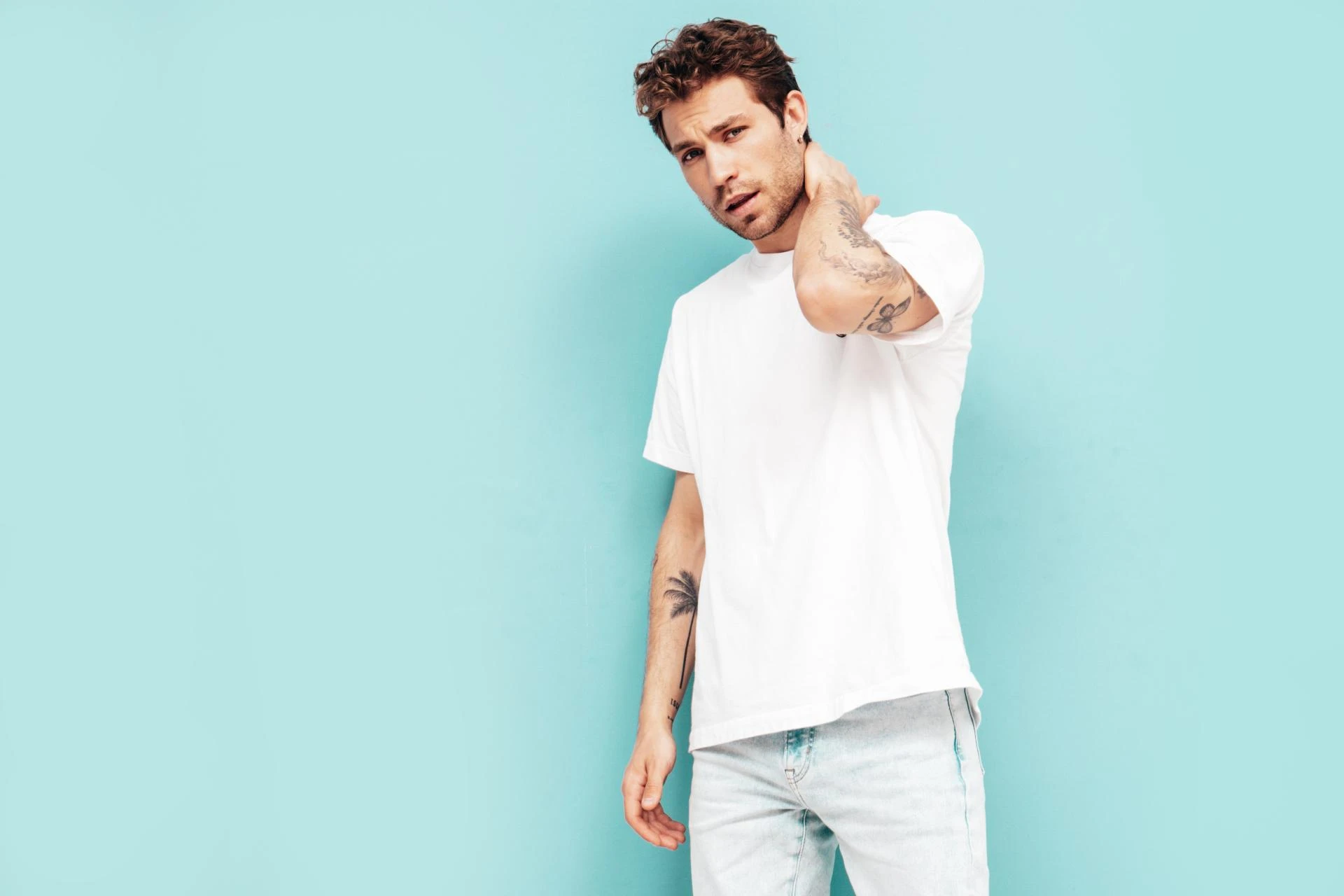 Why T-Shirts for Men Are a Staple in Casual Fashion