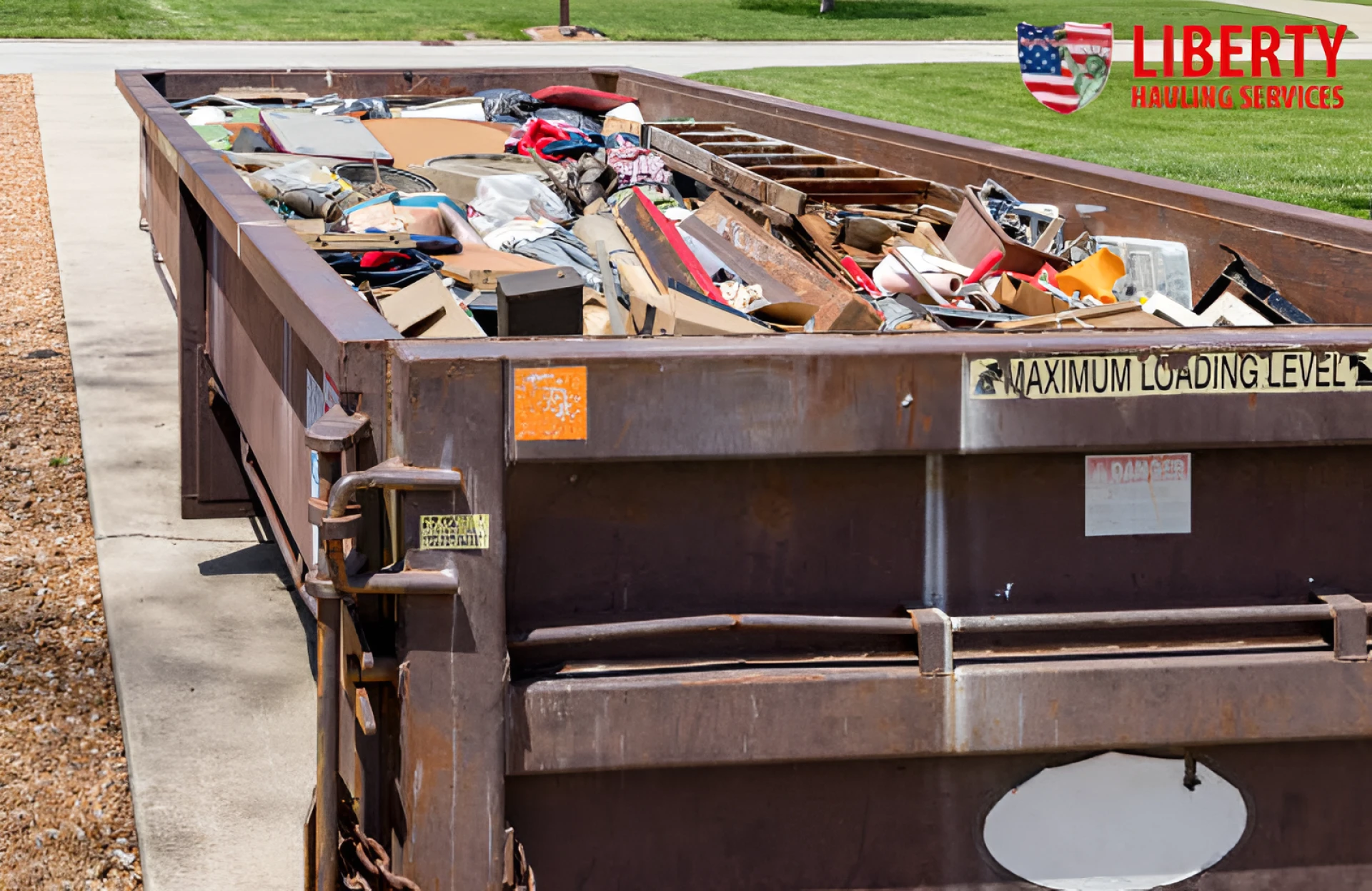 Why Oviedo Homeowners Choose Liberty Hauling for Dumpster Rentals: 5-Star Service
