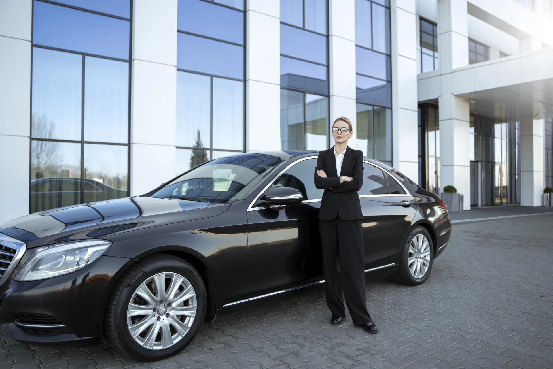Arrive in Style with Limousine Car Hire in Melbourne