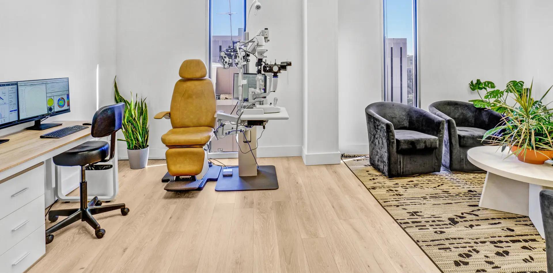 OVITZ Wavefront Lenses for Custom Vision