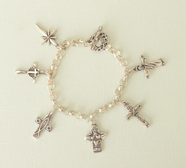 5 Spring Jewelry Trends Taking Over 2026