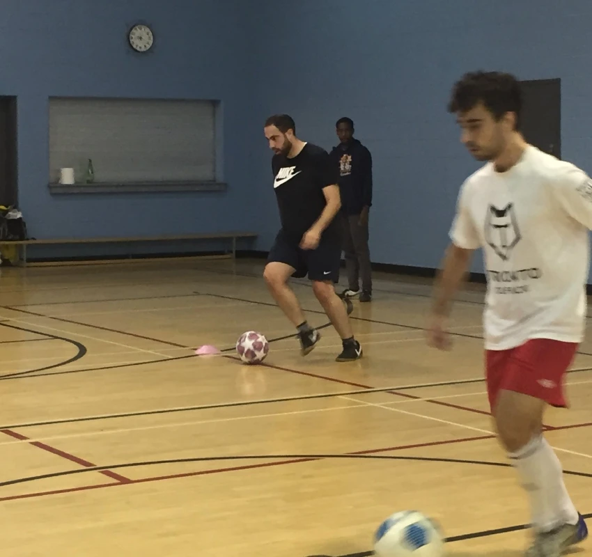 Why Personal Soccer Training Complements Soccer Leagues Mississauga