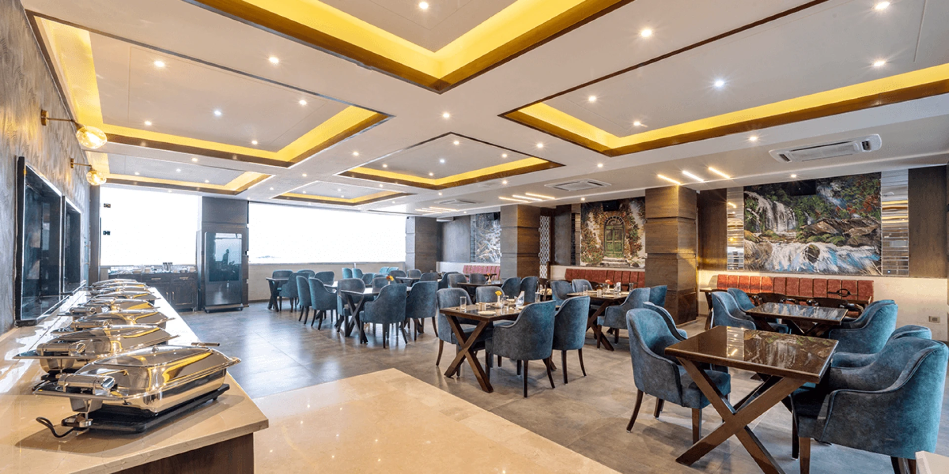 How a Hotel Restaurant Saves Time During Short Rishikesh Getaways