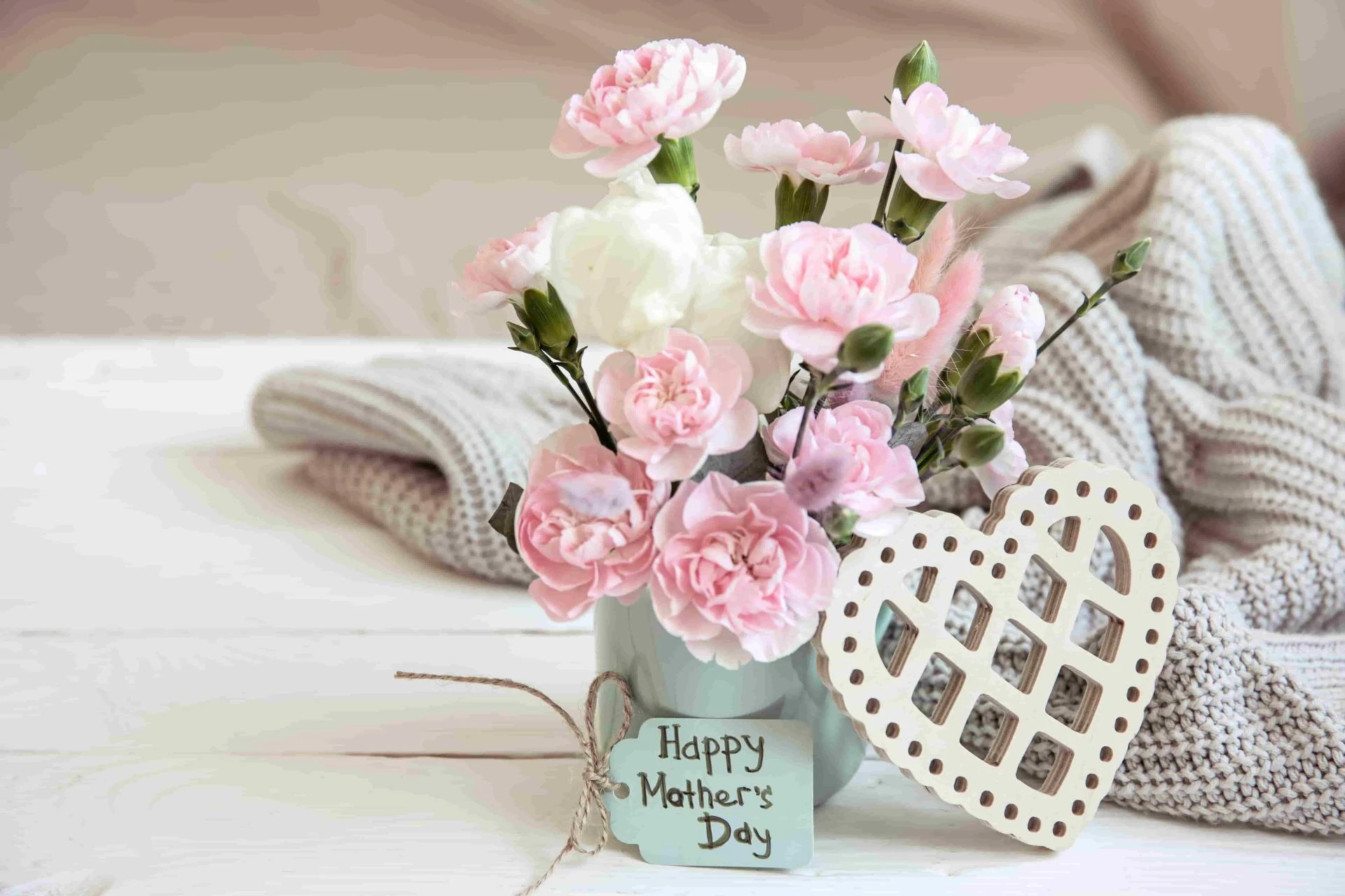 Mother’s Day Gift Guide for First-Time Moms