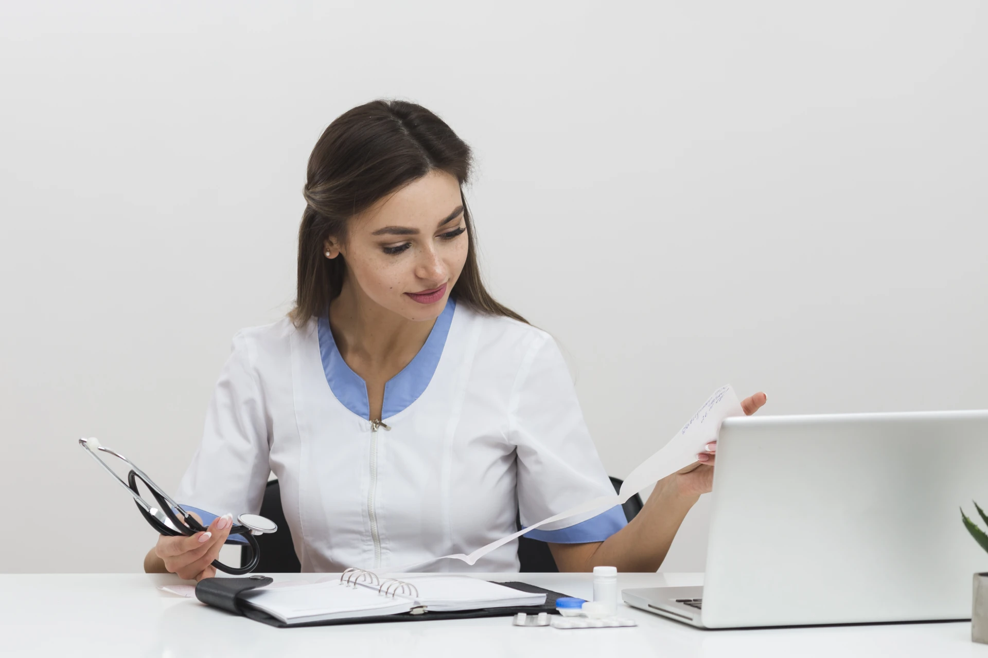Beyond Denials: How Pain Clinics Win More Revenue and Time by Outsourcing Their Billing