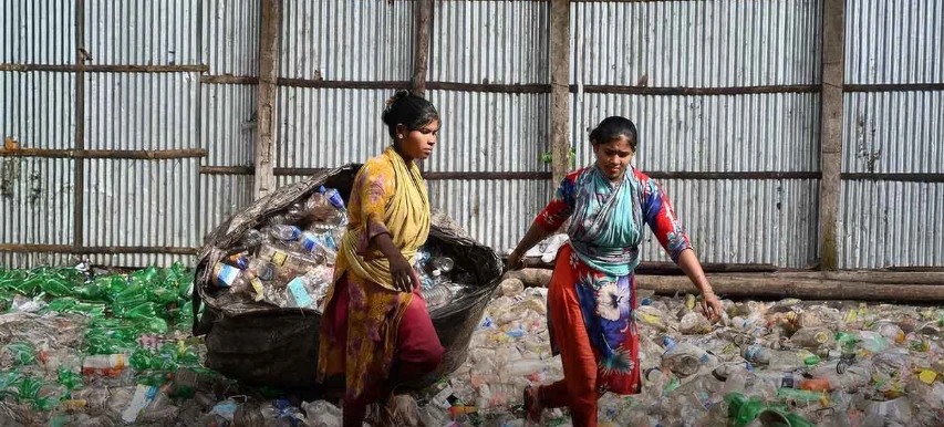 How Waste Pickers Improve Recycling Supply Chain Traceability