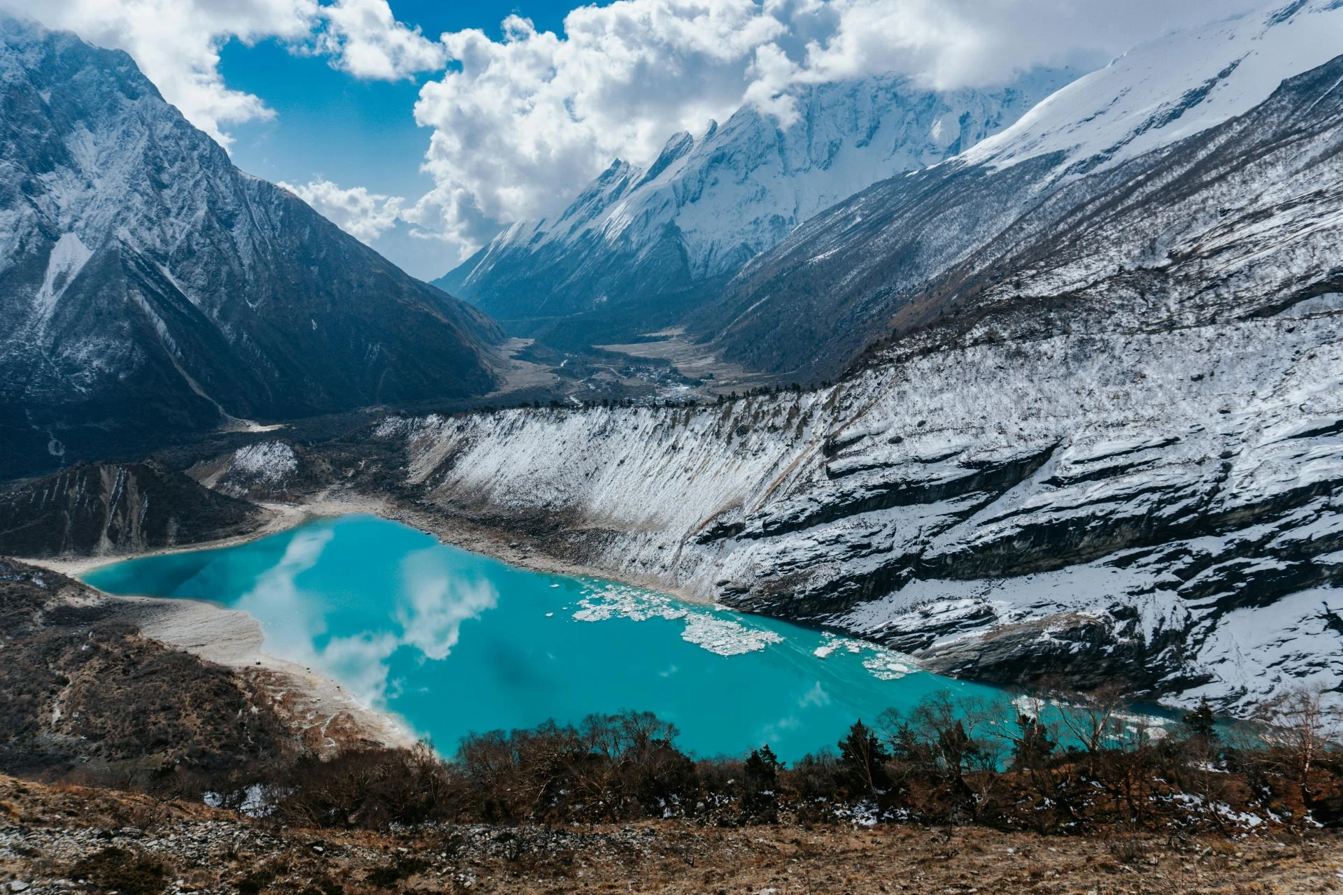 Manaslu Circuit Trek: Exploring the Hidden Himalayan Gem