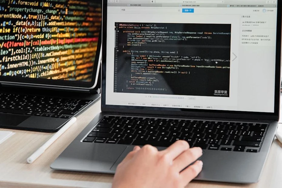 Why Cape Town Businesses Are Going Custom With Their Software