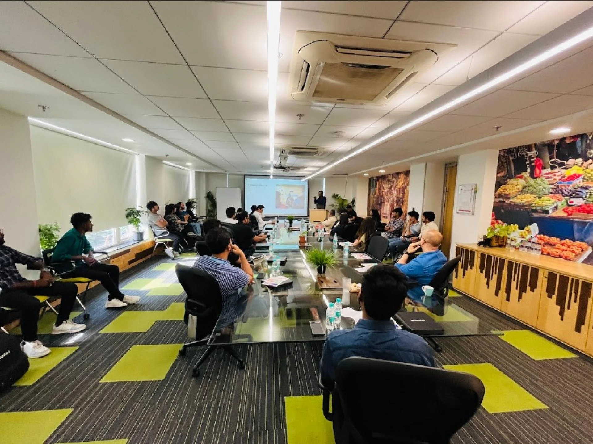 Noise Management Tips for Coworking Users: How to Stay Focused in a Shared Space