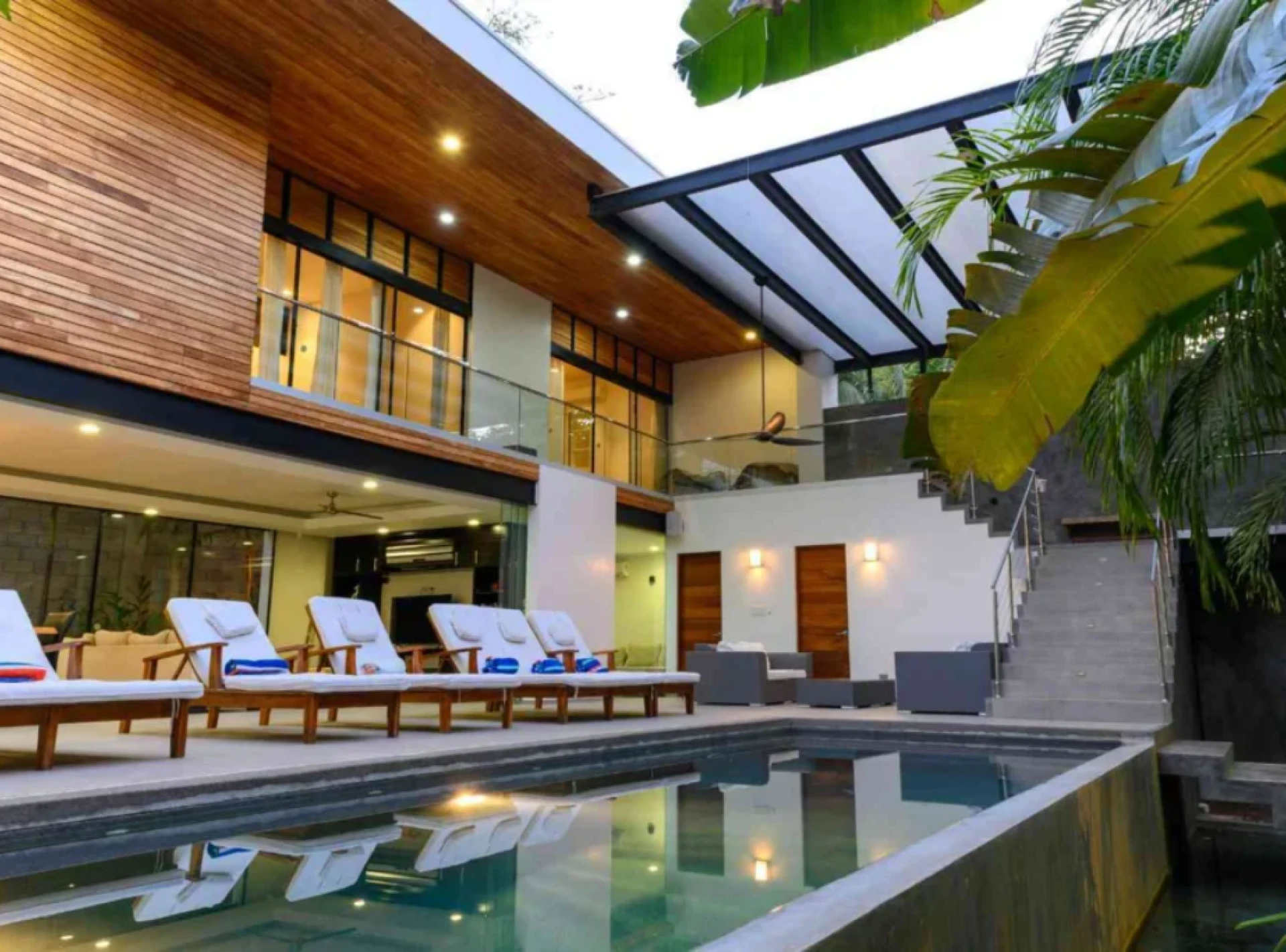 Discover the Luxury Lifestyle at Oberoi Grand Hyatt Residences in Gurgaon