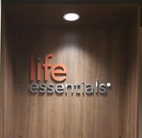 Why Dimensional Signs Are Trending in New York City