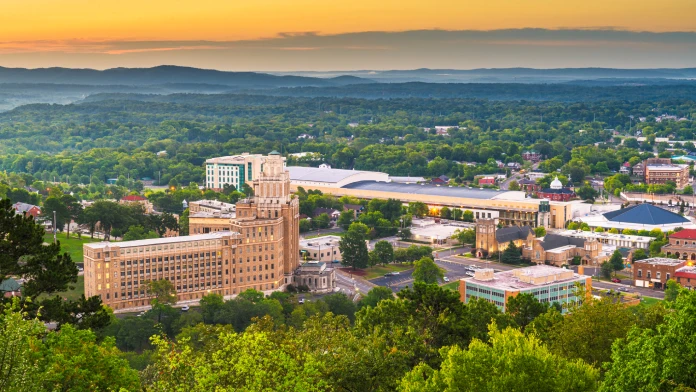 Drug Rehab in Arkansas: A Clear Guide to Finding the Right Treatment