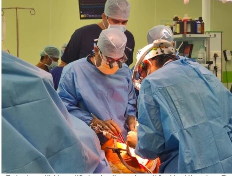 Experienced Cardiac Surgeon Expert