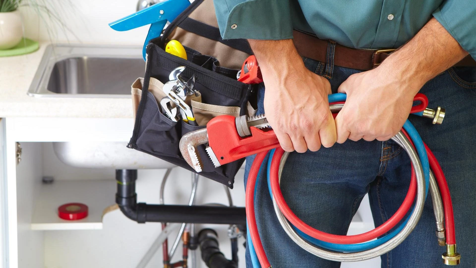 Kitchen and Bathroom Plumbing Maintenance Guide