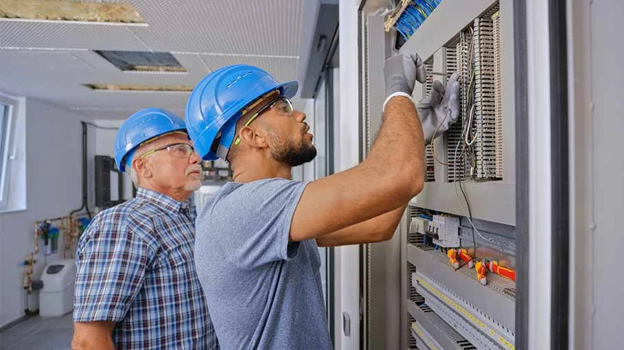 Licensed Electrician Coquitlam & Electrical Contractor Vancouver: Professional Electrical Services for Residential and Commercial Projects