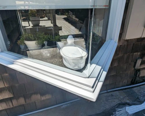 Don’t Wait for Peeling Paint: Hire Trusted Exterior Painting Experts Today