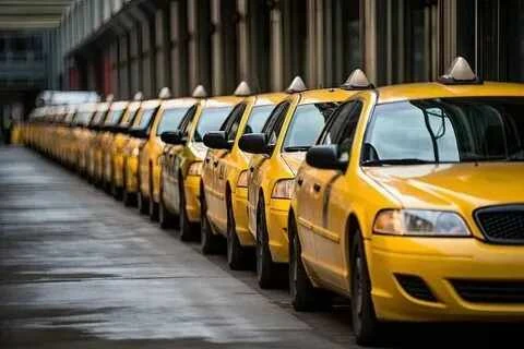 Makkah to Madinah Taxi Service – Reliable Intercity Travel for Pilgrims and Families